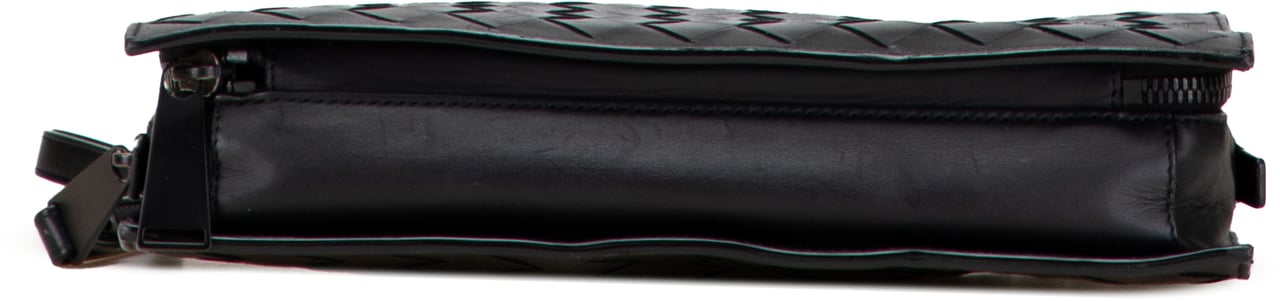 Bottega Veneta Nappa Intrecciato Wristlet Zip Clutch Zwart