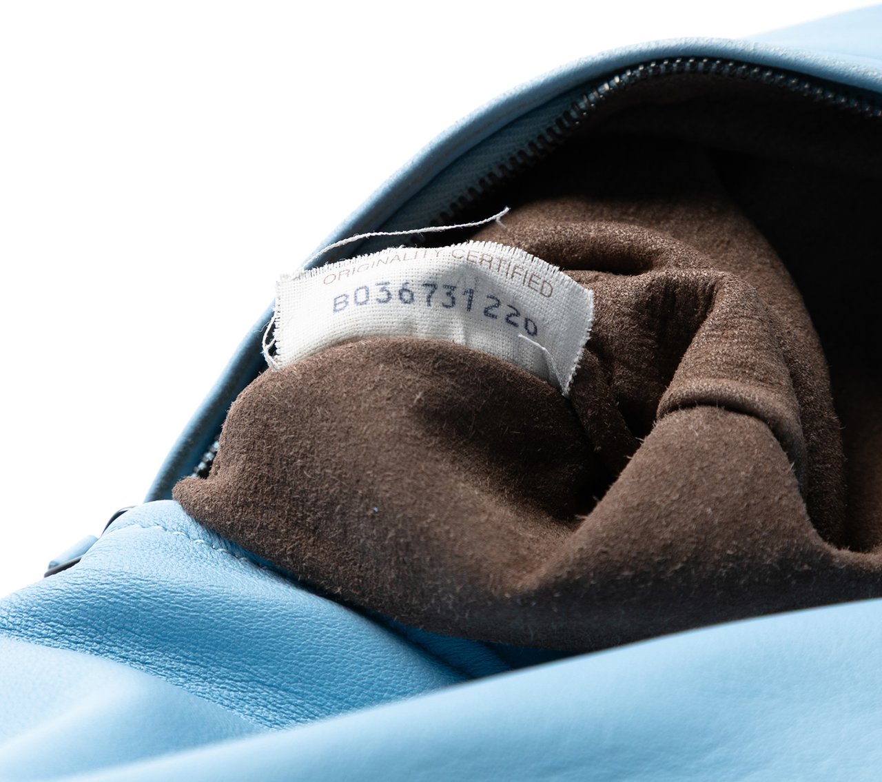 Bottega Veneta Nappa Intrecciato Turn Lock Clutch Blauw