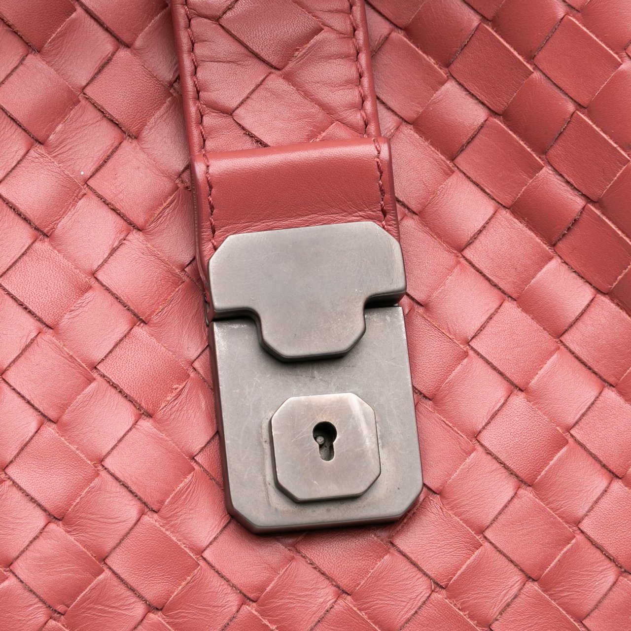 Bottega Veneta Medium Nappa Intrecciato Roma Tote Rood