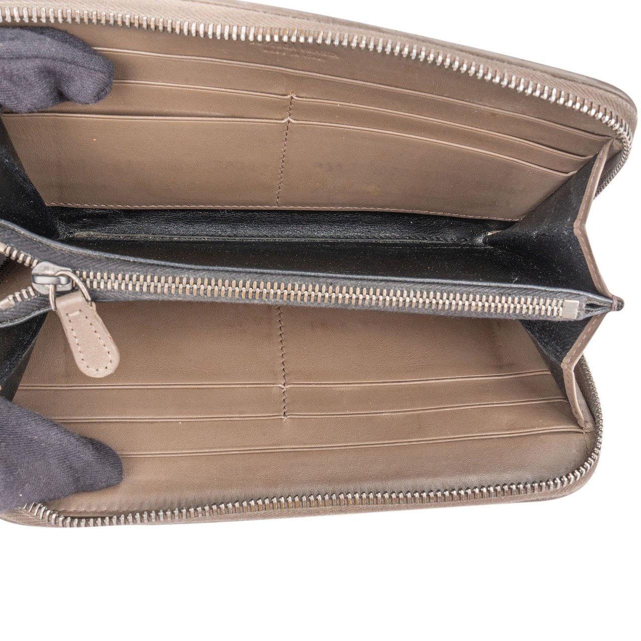 Bottega Veneta Intrecciato Leather Zip Around Wallet Divers