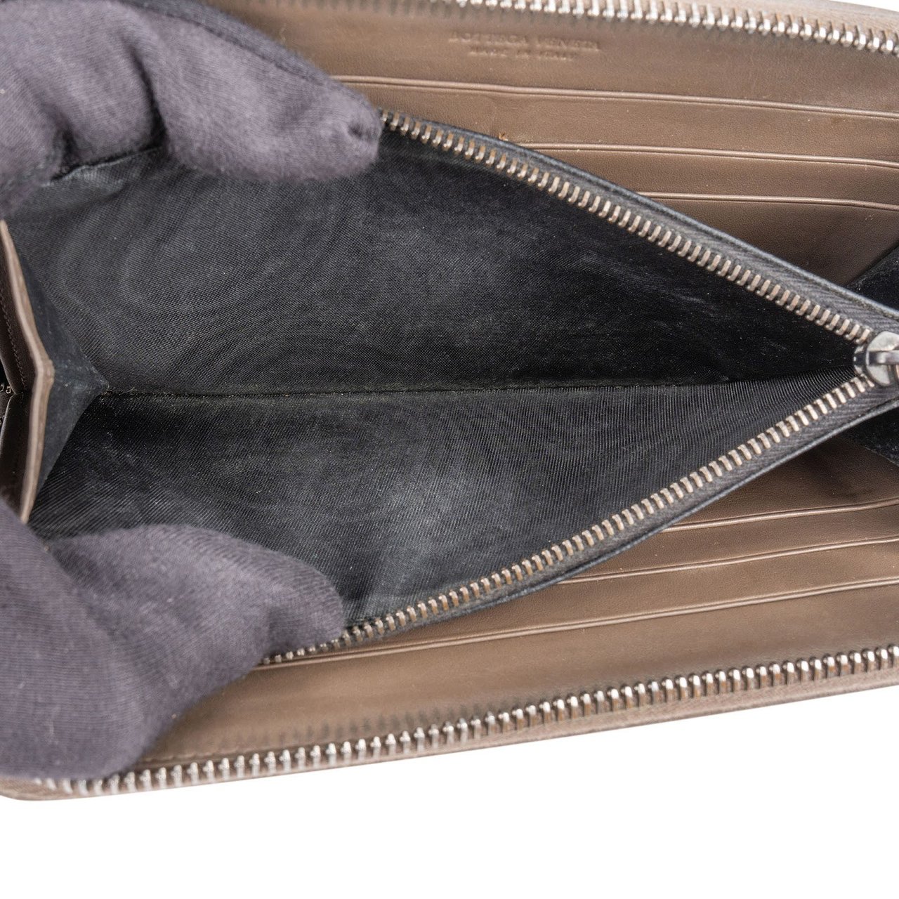 Bottega Veneta Intrecciato Leather Zip Around Wallet Divers