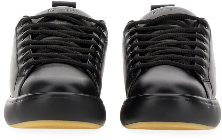 Bottega Veneta SNEAKER PILLOW Zwart
