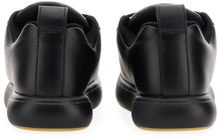 Bottega Veneta SNEAKER PILLOW Zwart