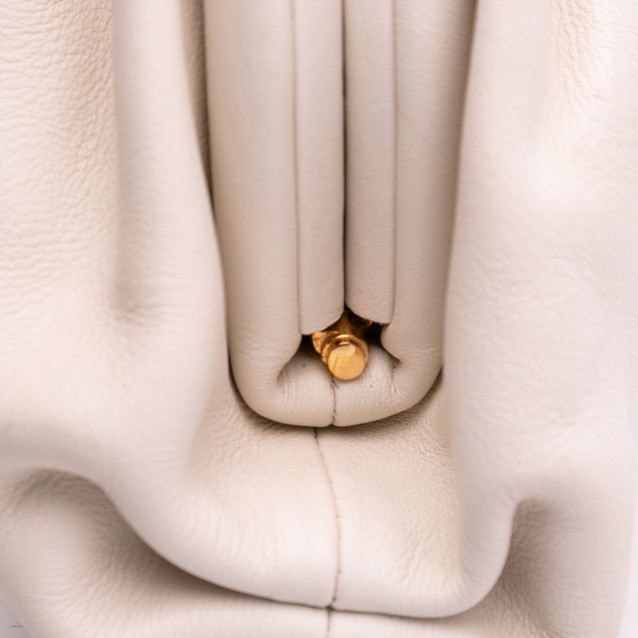 Bottega Veneta Lambskin The Mini Pouch Crossbody Wit