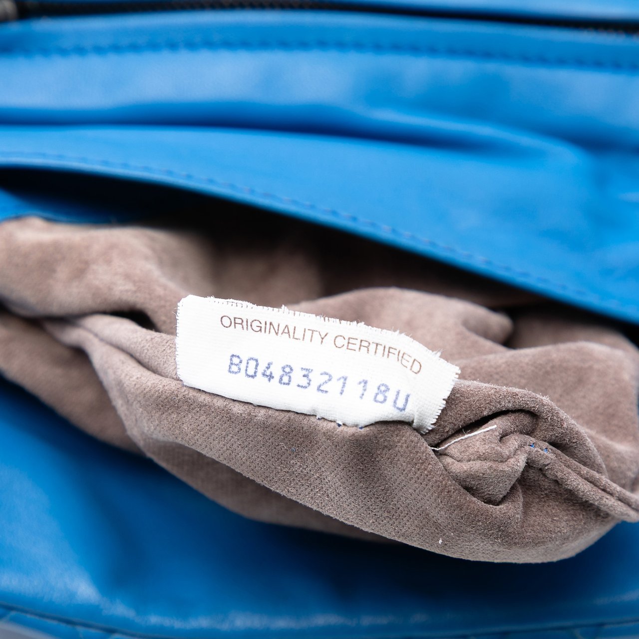 Bottega Veneta Mini Nappa Intrecciato Expandable Chain Flap Crossbody Blauw