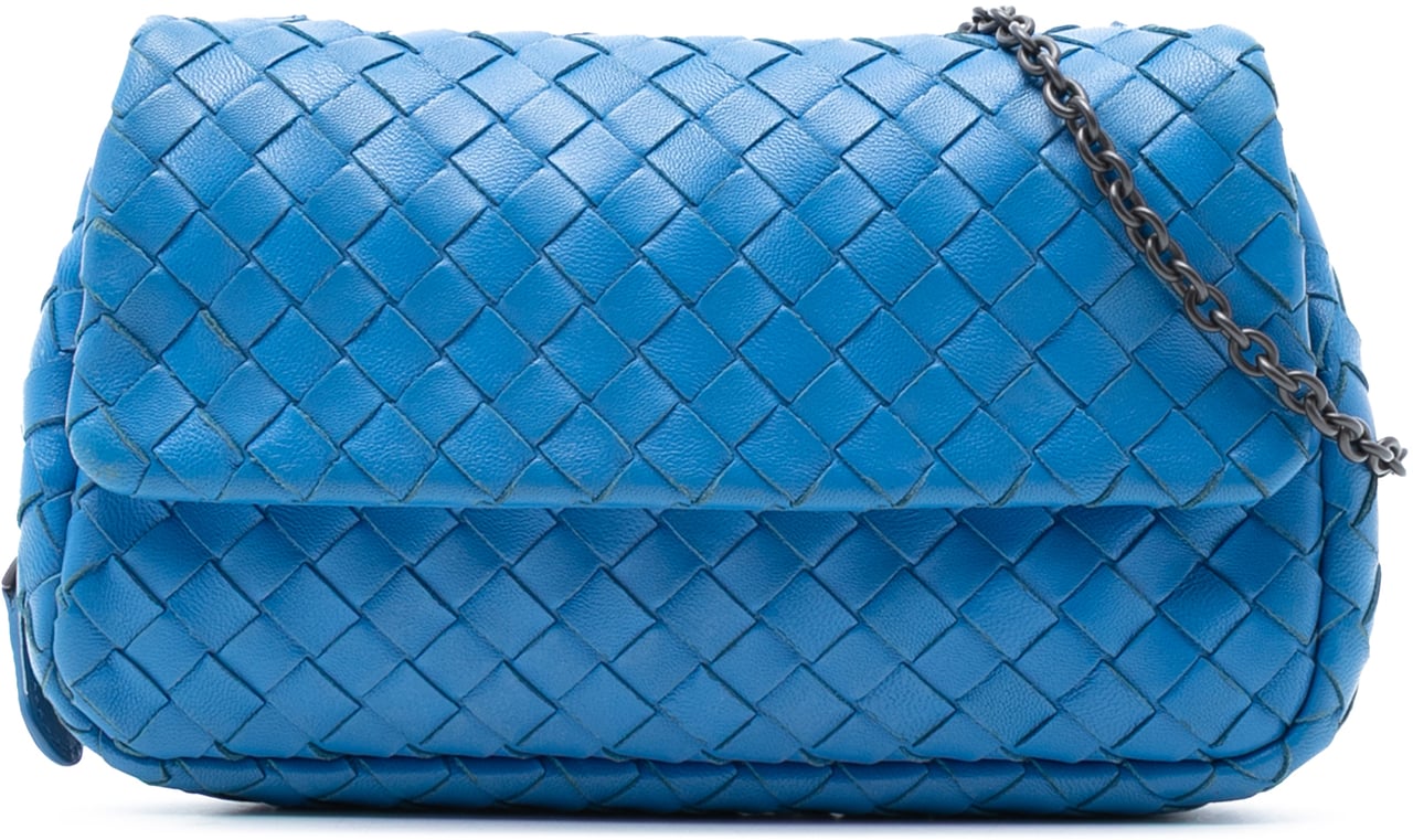 Bottega Veneta Mini Nappa Intrecciato Expandable Chain Flap Crossbody Blauw