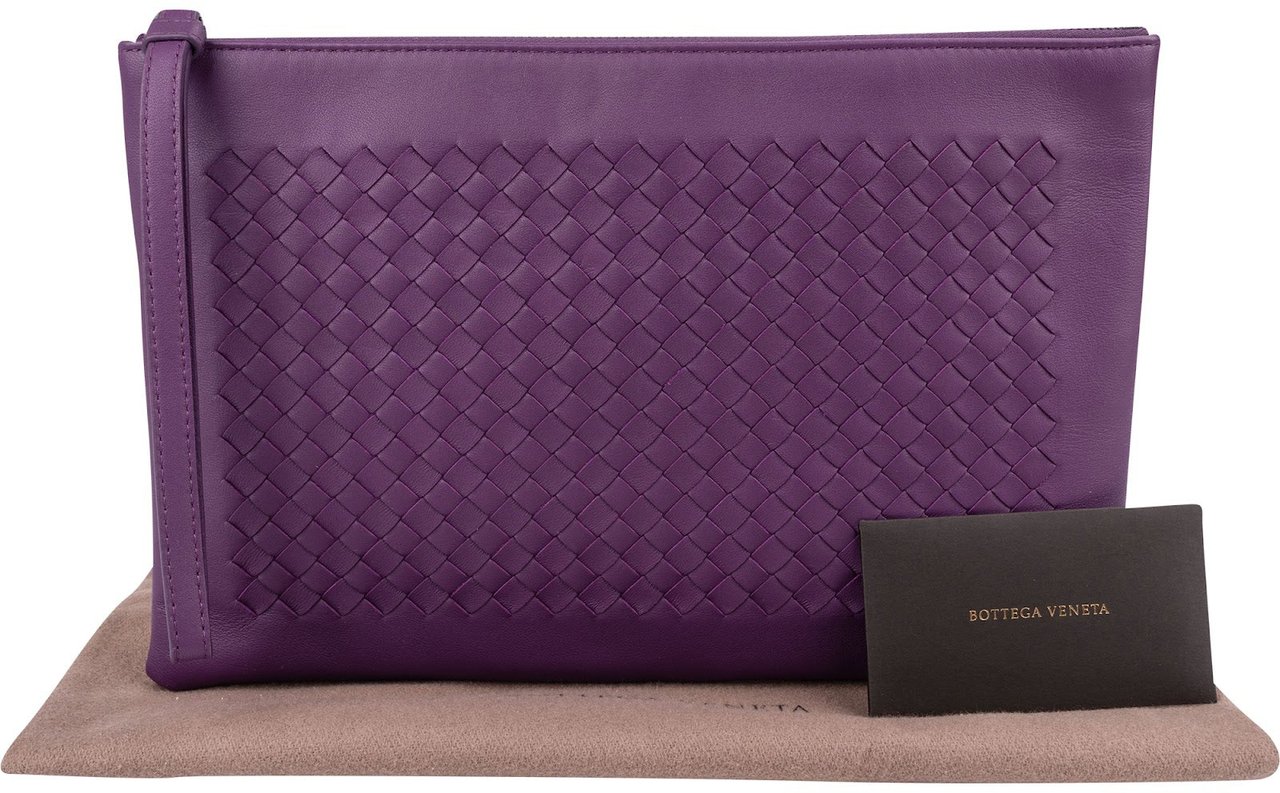 Bottega Veneta Purple Intrecciato Leather Clutch Bag Paars