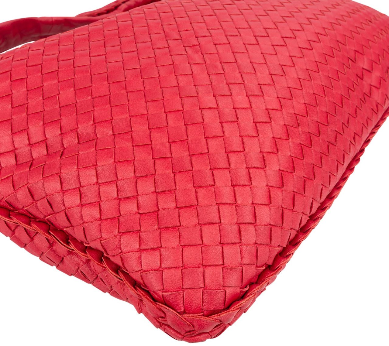 Bottega Veneta Intrecciato Leather Belly Hobo Shoulder Bag Rood