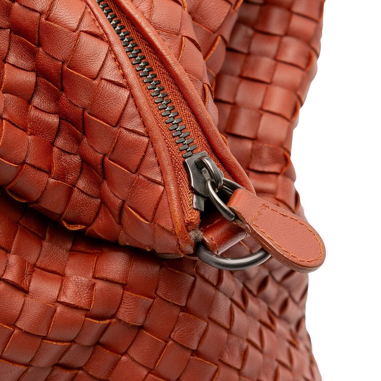 Bottega Veneta Maxi Nappa Intrecciato Convertible Travel Bag Rood