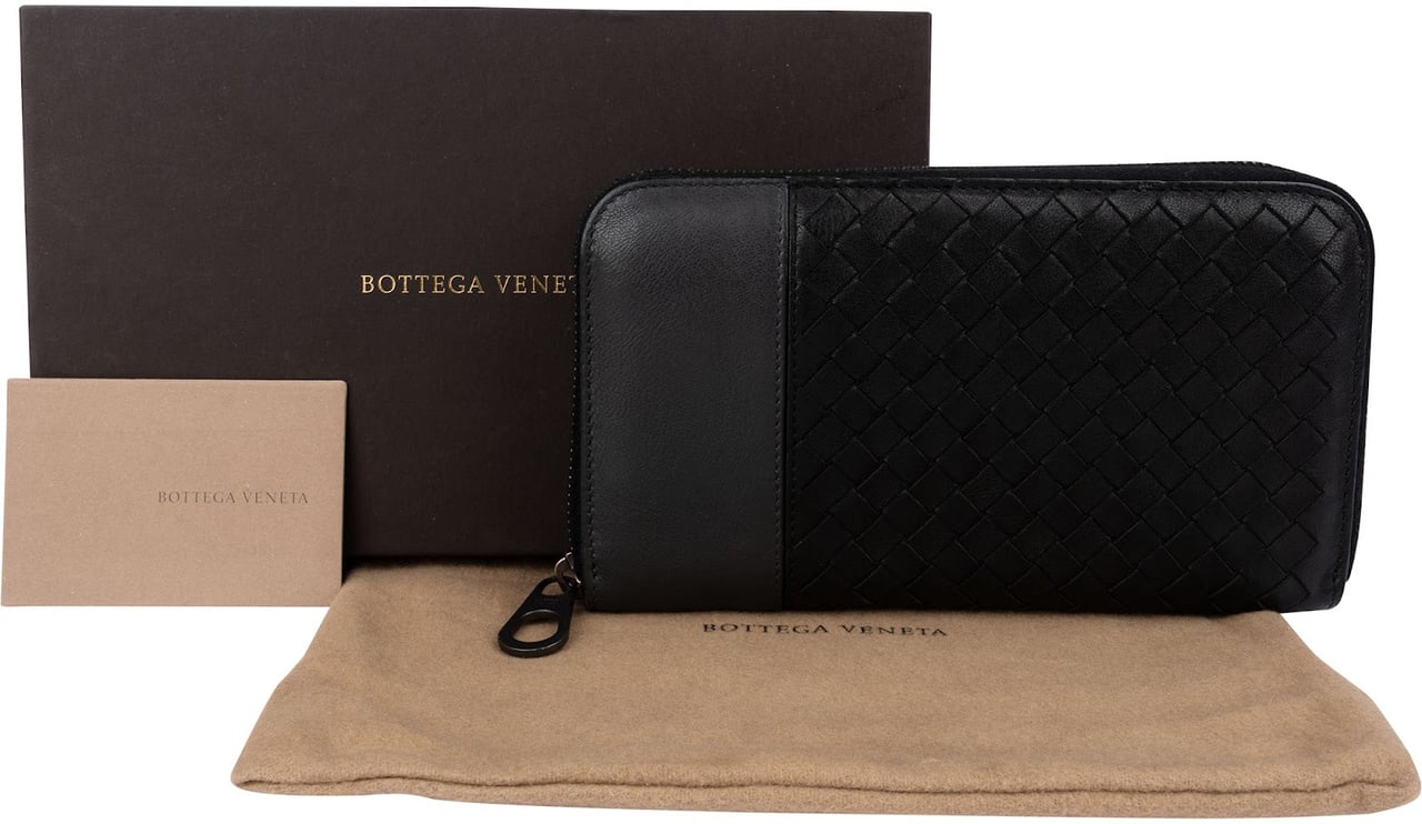 Bottega Veneta Intrecciato Leather Zip Around Wallet Zwart