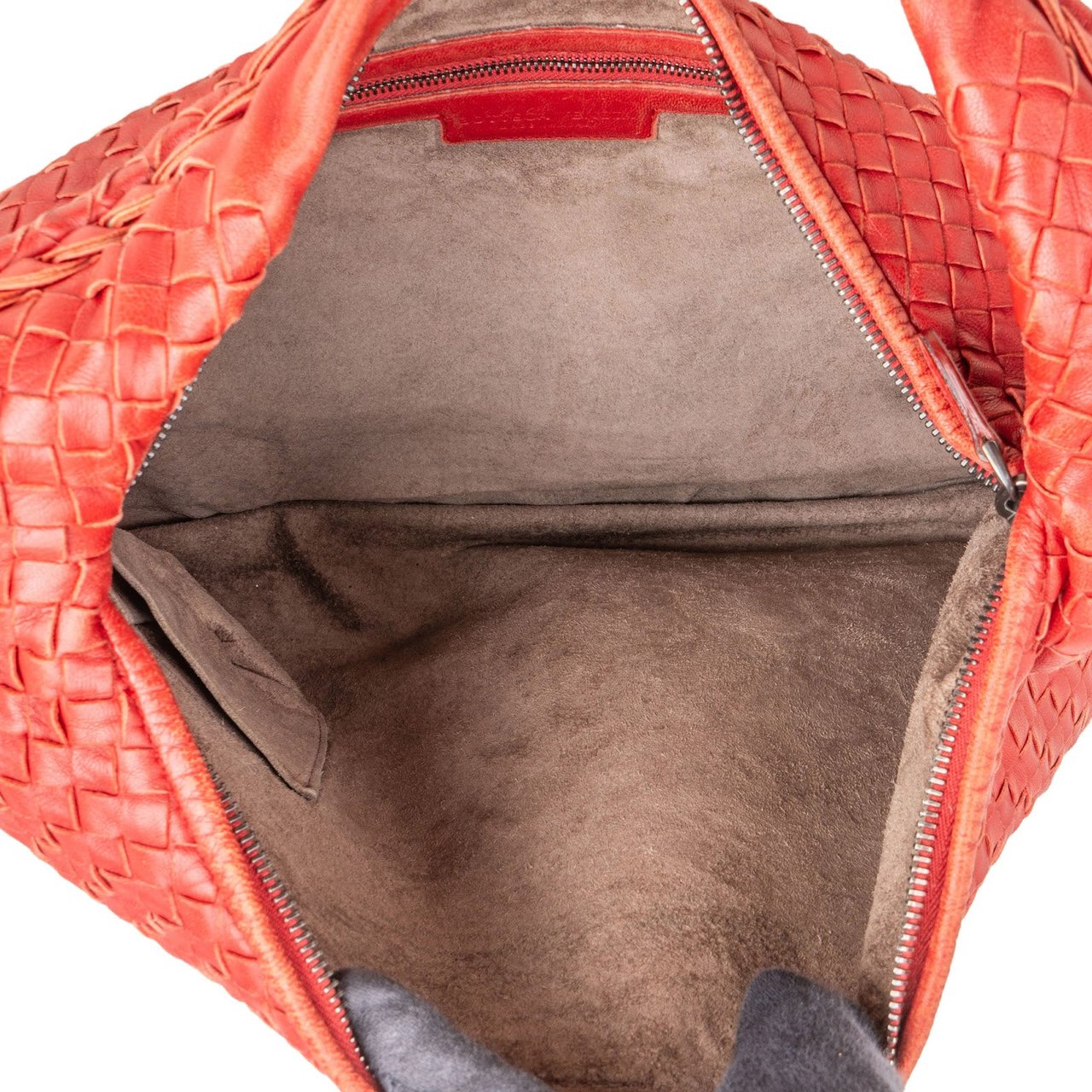 Bottega Veneta Bottega Intrecciato Nappa Veneta Leather Belly Hobo Shoulder Bag Rood