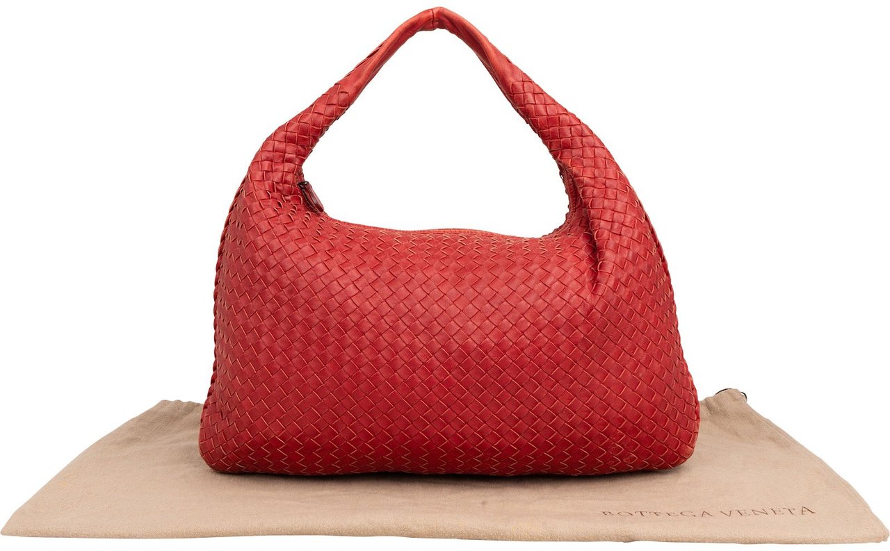 Bottega Veneta Bottega Intrecciato Nappa Veneta Leather Belly Hobo Shoulder Bag Rood