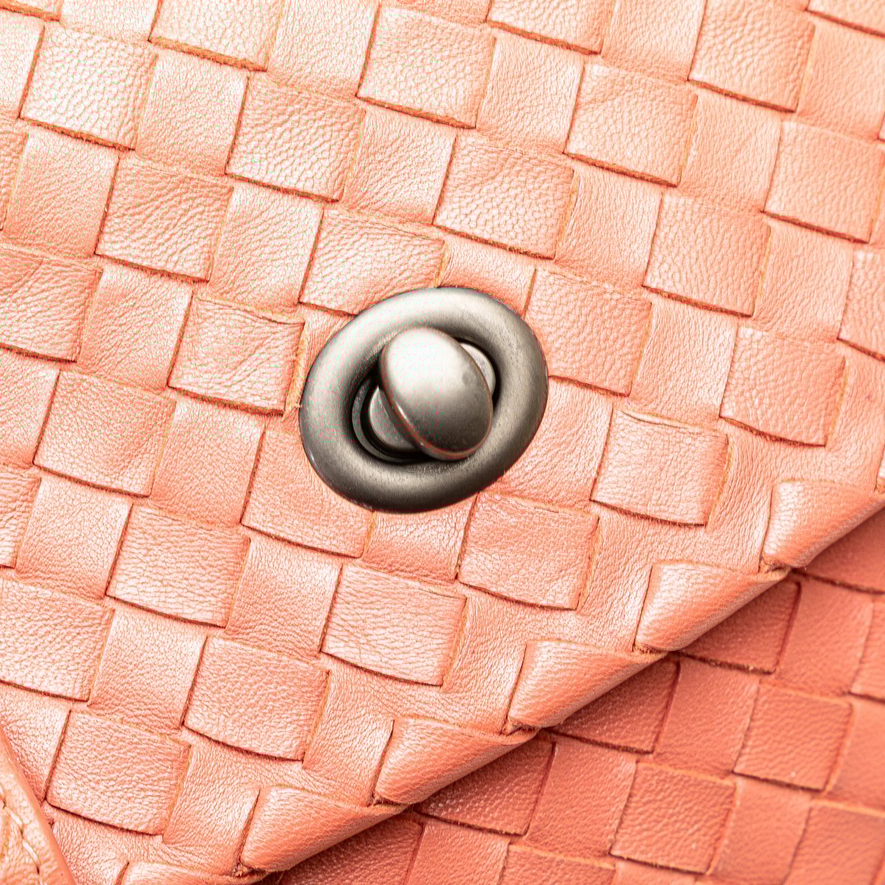 Bottega Veneta Leather Intrecciato Flap Satchel Oranje