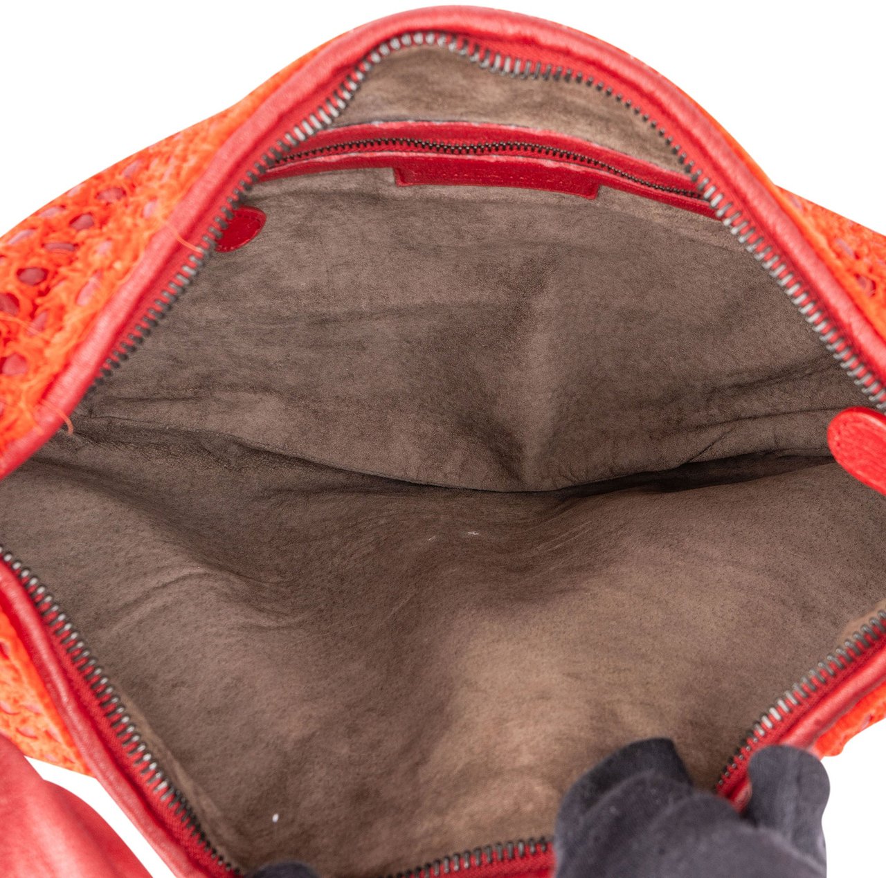 Bottega Veneta Limited Distressed Belly Hobo Bag Rood
