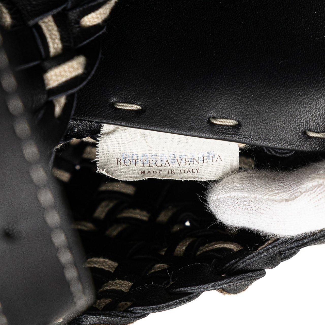 Bottega Veneta Large Leather Intrecciato Lido Tote Zwart