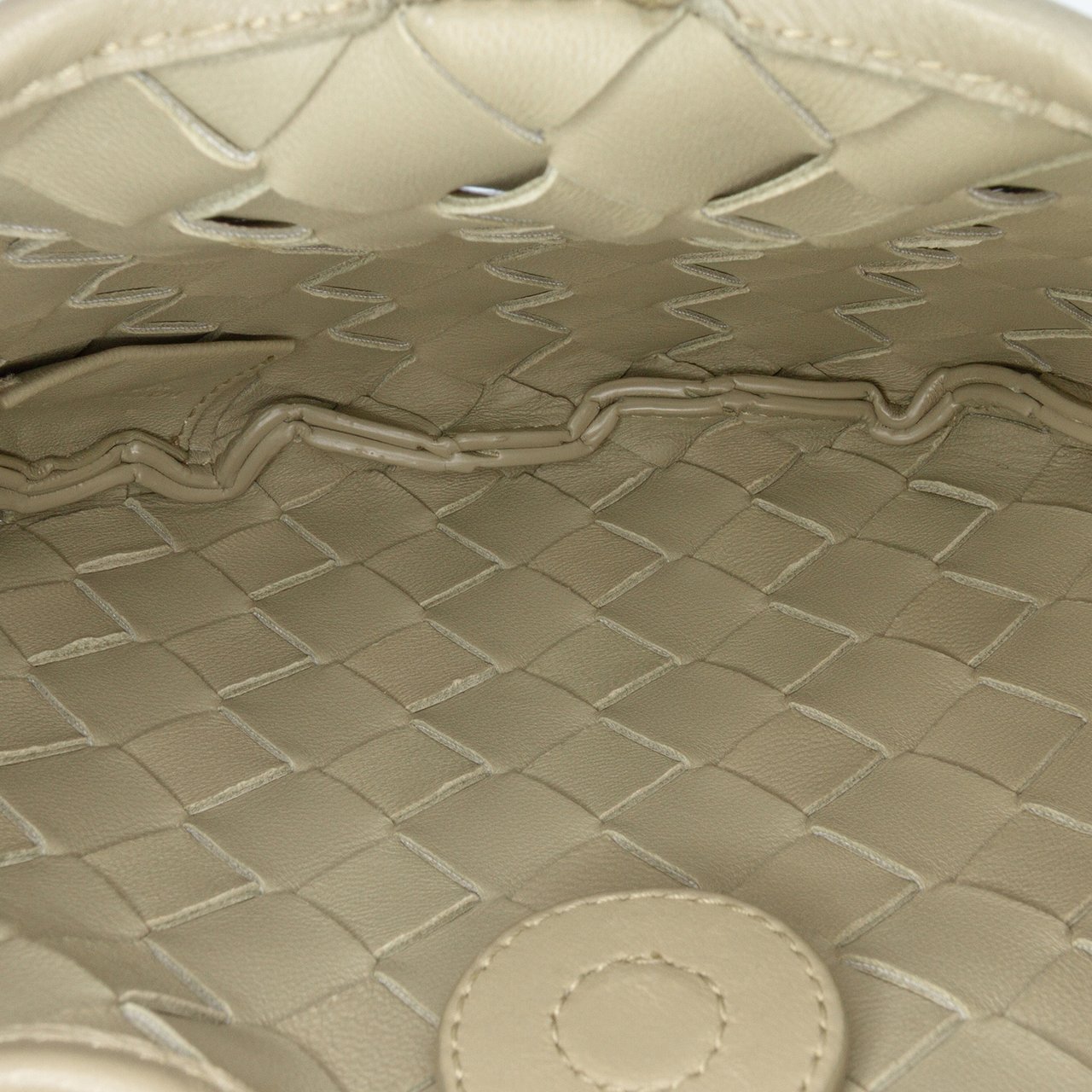 Bottega Veneta Baby Lambskin Intrecciato Sardine Bruin