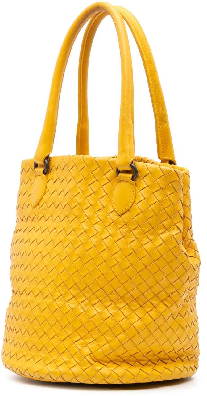 Bottega Veneta Nappa Intrecciato Bucket Bag Geel