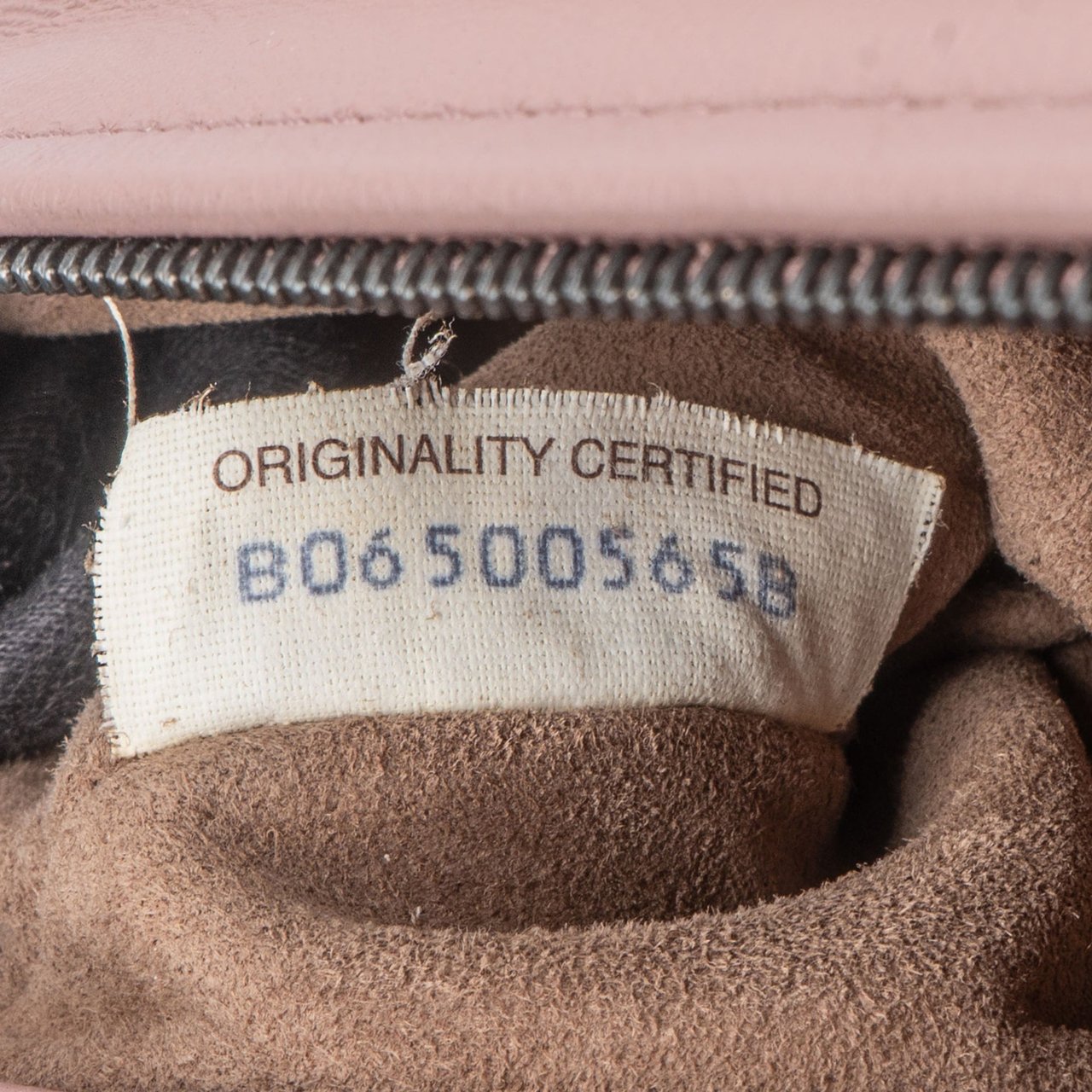 Bottega Veneta Bottega Veneta Intrecciato Leather Turnlock Clutch Roze