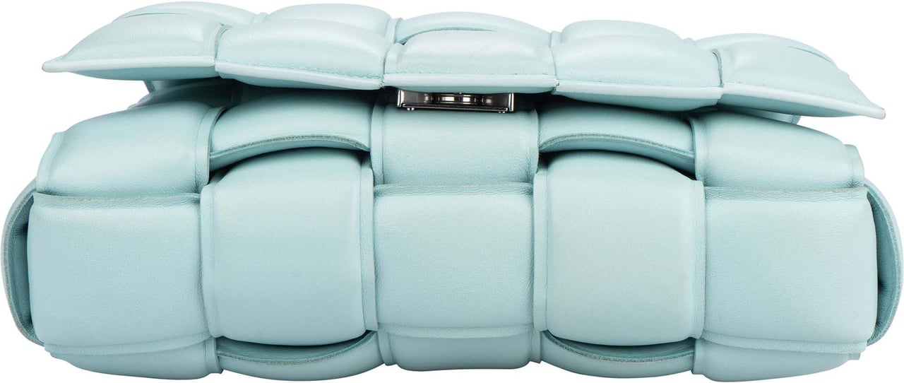 Bottega Veneta Bottega Veneta Blue Leather Cassette Crossbody Bag Blauw