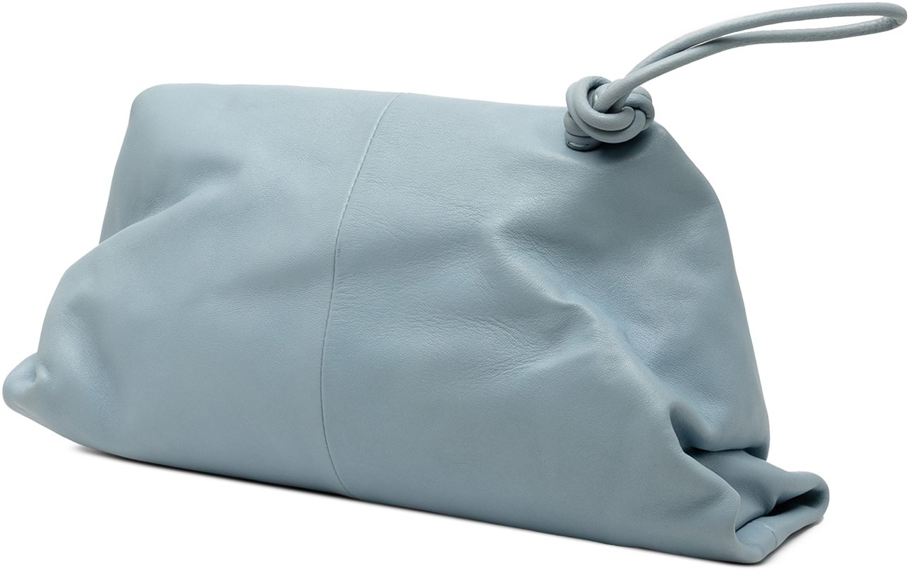 Bottega Veneta Leather BV Trine Angular Clutch Blauw