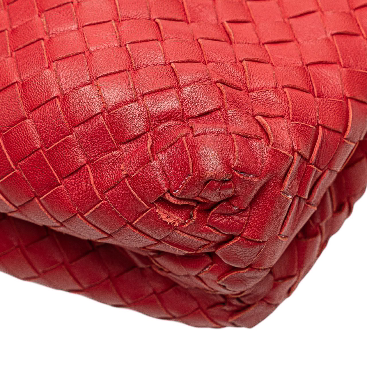 Bottega Veneta Nappa Intrecciato Shoulder Bag Rood