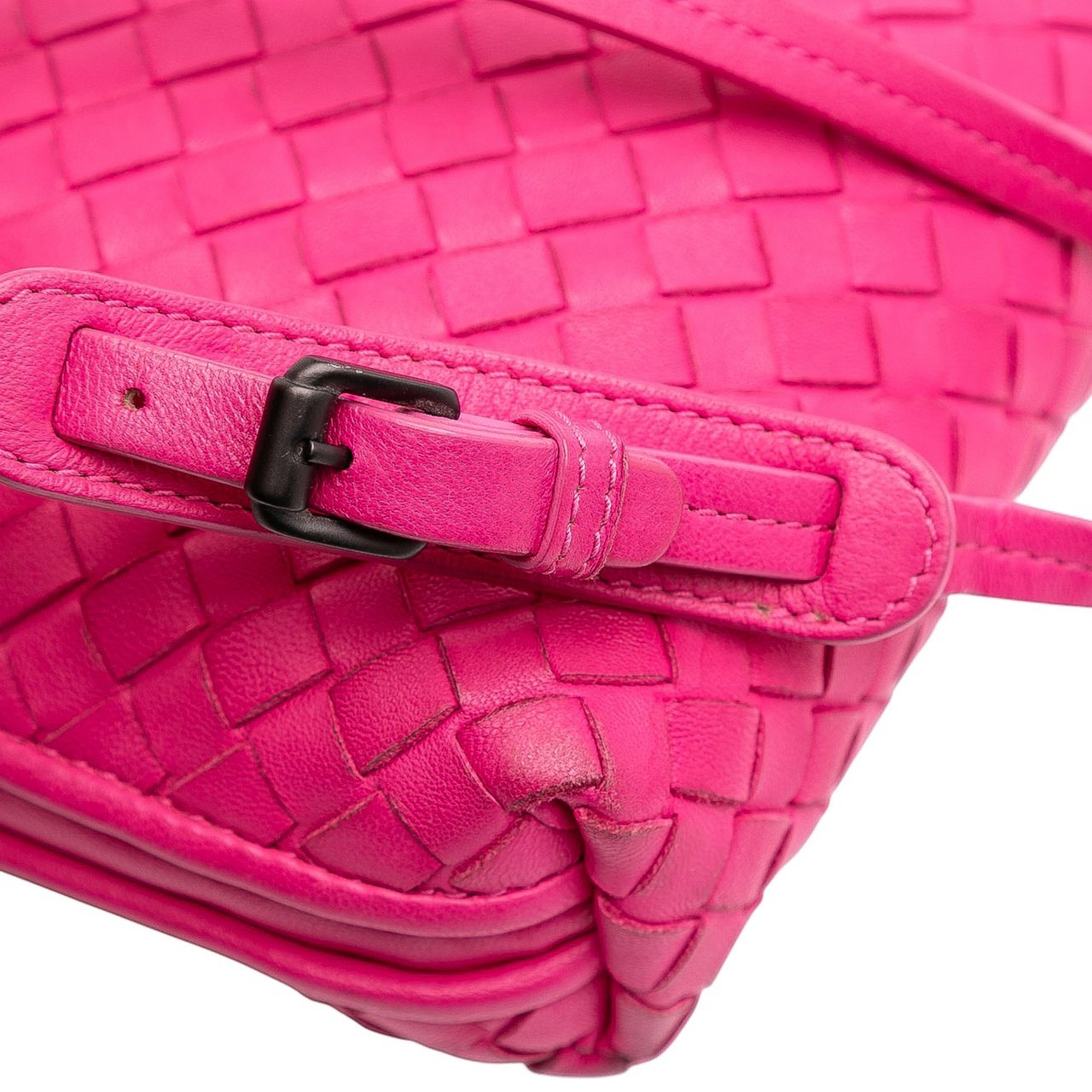 Bottega Veneta Nappa Intrecciato Nodini Crossbody Roze