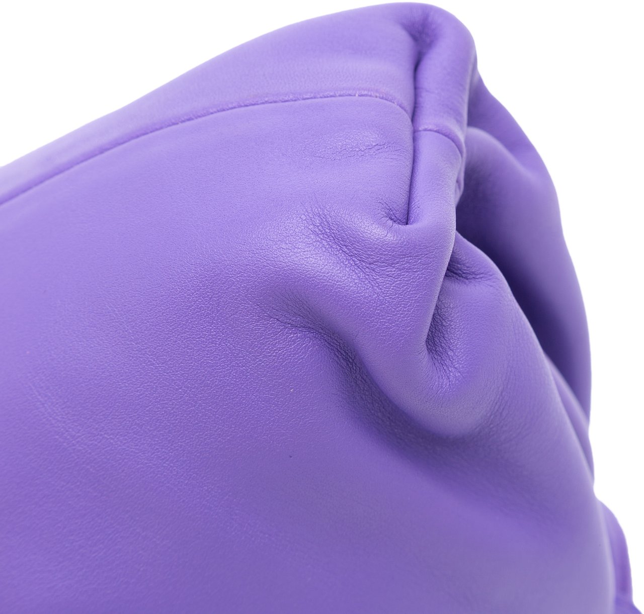 Bottega Veneta Lambskin The Mini Pouch Crossbody Paars