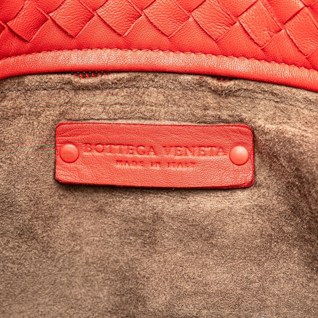 Bottega Veneta Nappa Intrecciato Ruffle Tote Rood
