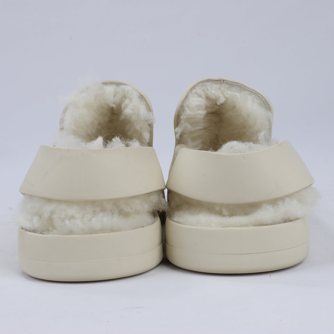 Bottega Veneta Bottega Veneta Puddle Shearling Cozy Matt Rubber Low Top Shoes in Ivory Beige