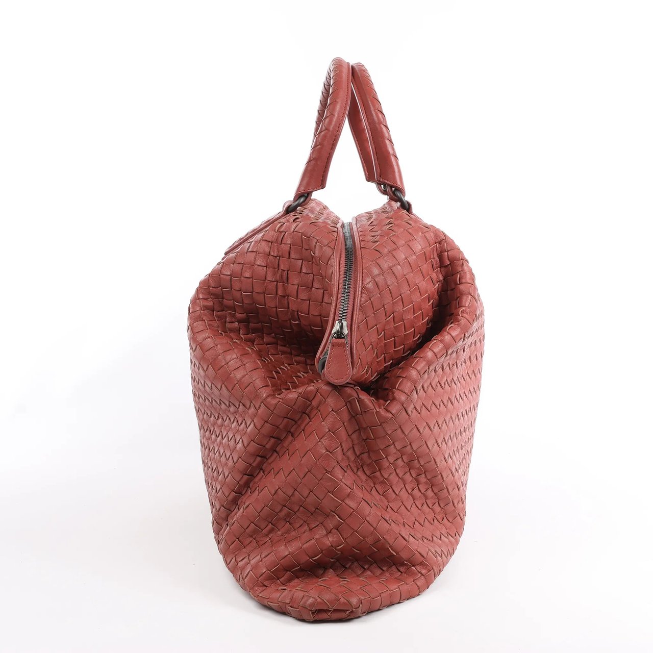 Bottega Veneta Bottega Veneta Intrecciato Leather Handbag in Dusty Red Rood