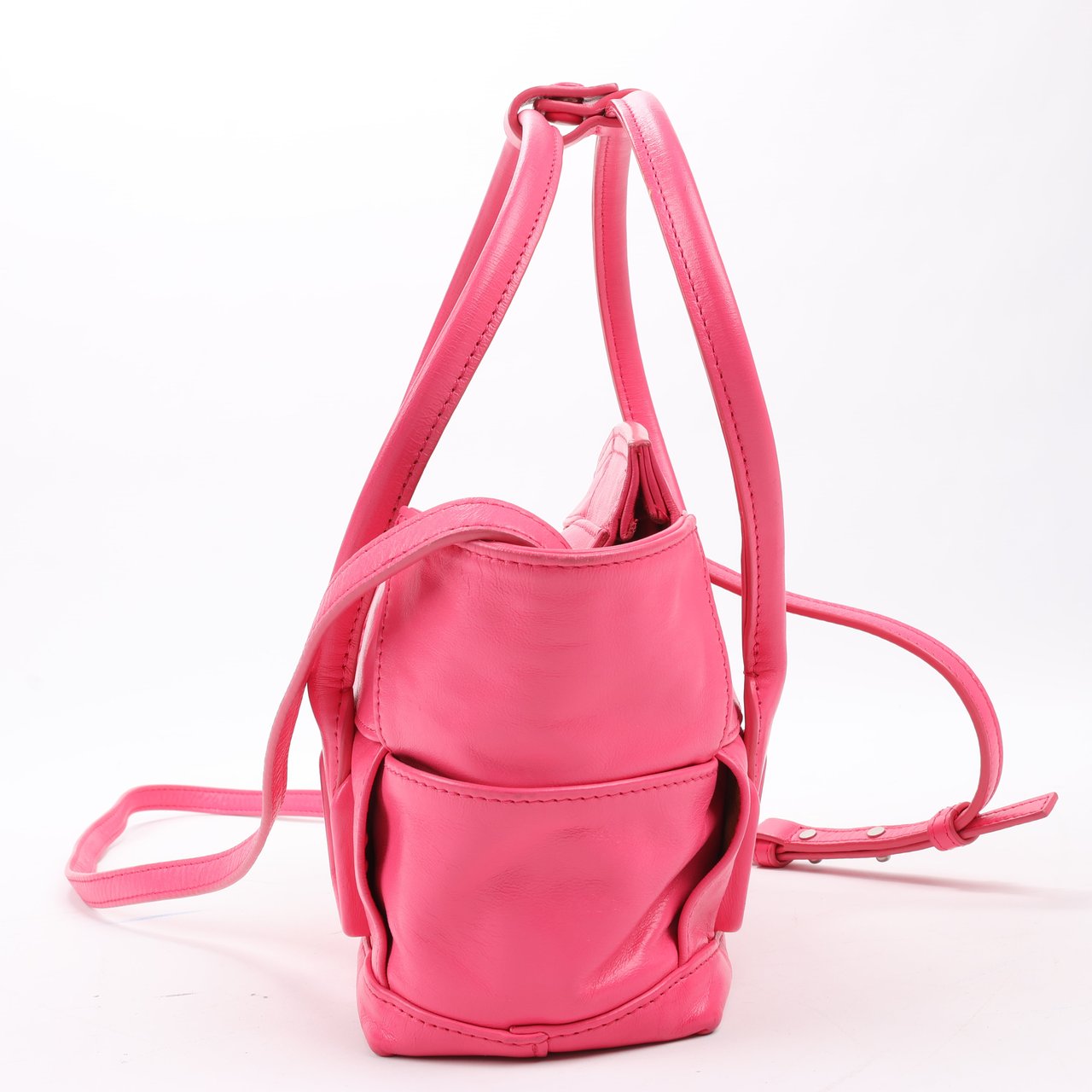 Bottega Veneta Bottega Veneta Arco Mini Paper Calfskin Maxi Intrecciato 2Way Handbag in Pink (Marketplaces) Roze