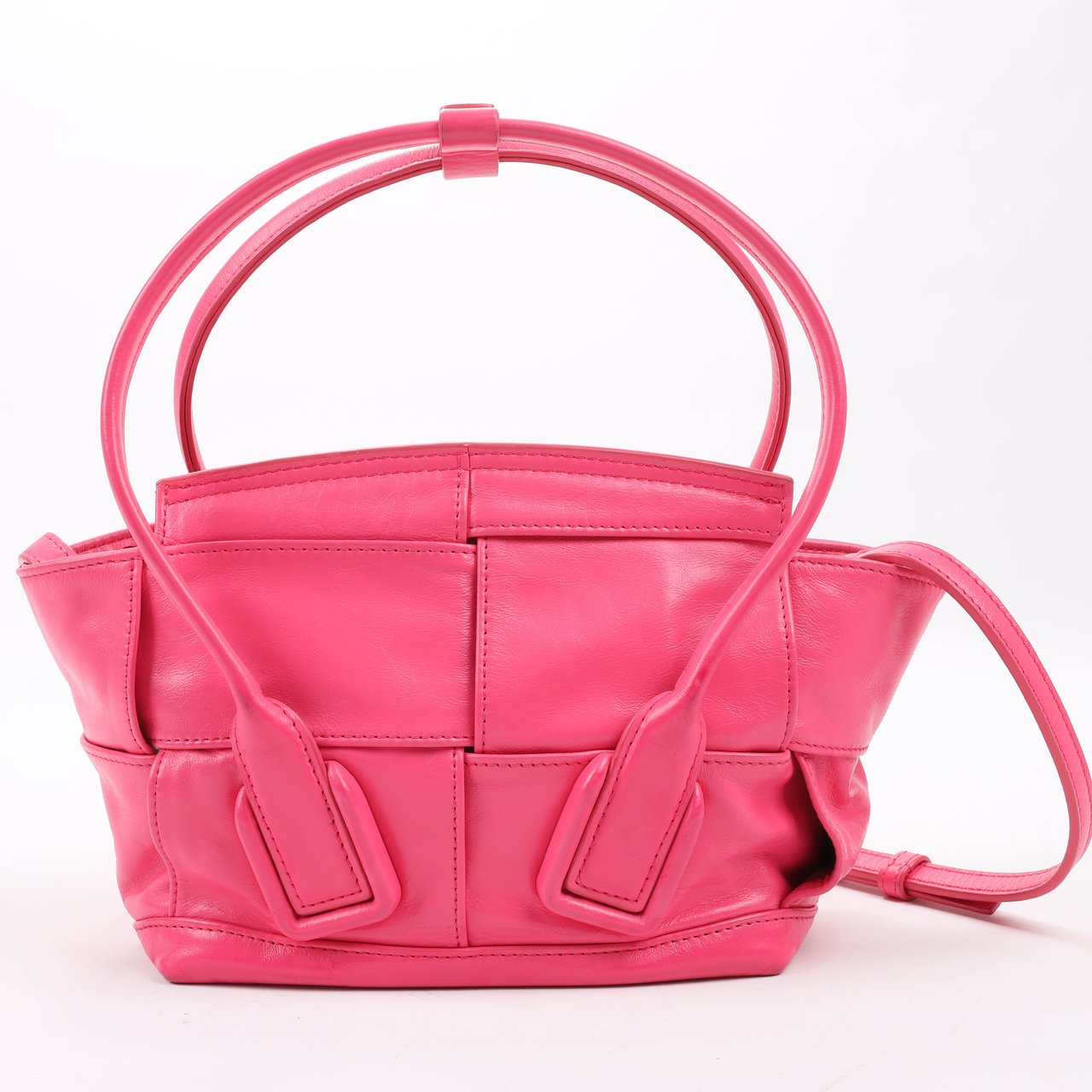 Bottega Veneta Bottega Veneta Arco Mini Paper Calfskin Maxi Intrecciato 2Way Handbag in Pink (Marketplaces) Roze