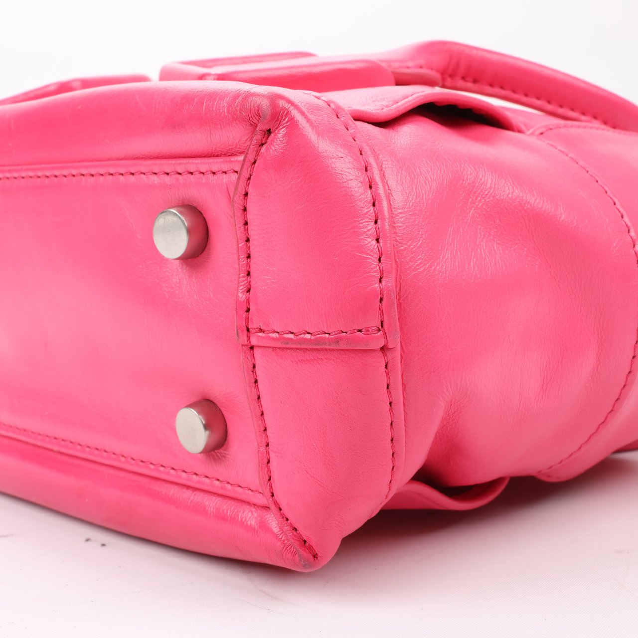 Bottega Veneta Bottega Veneta Arco Mini Paper Calfskin Maxi Intrecciato 2Way Handbag in Pink (Marketplaces) Roze