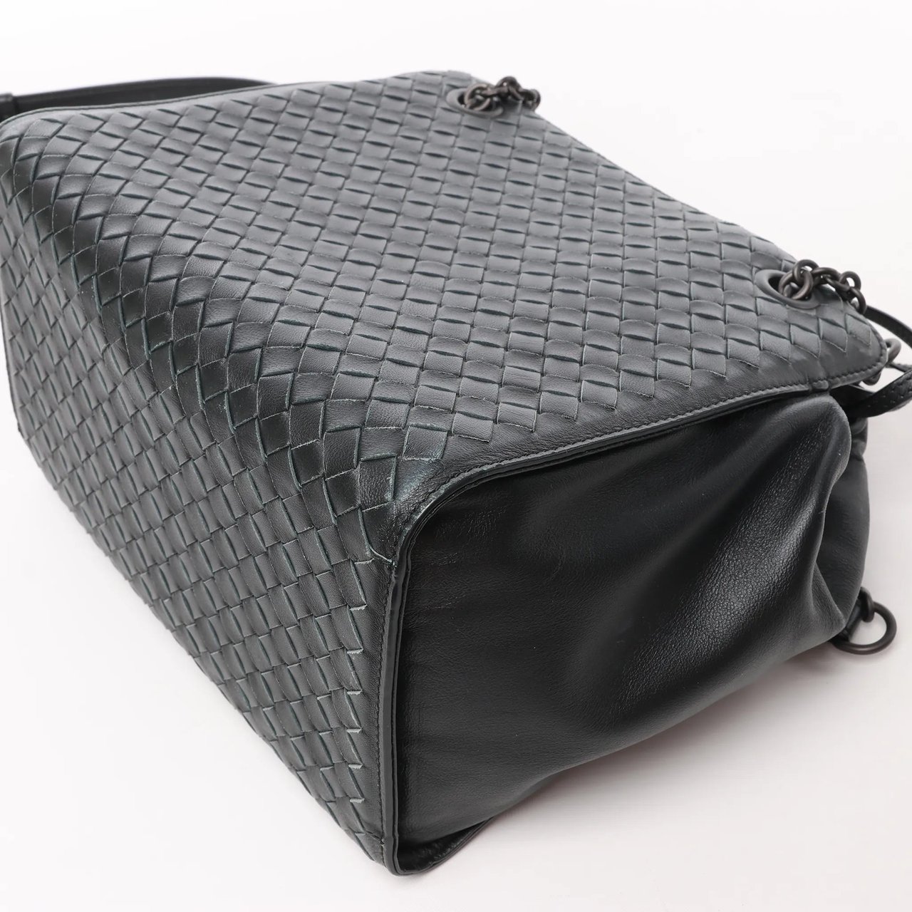 Bottega Veneta Bottega Veneta Intrecciato Leather 2Way Handbag in Black Zwart