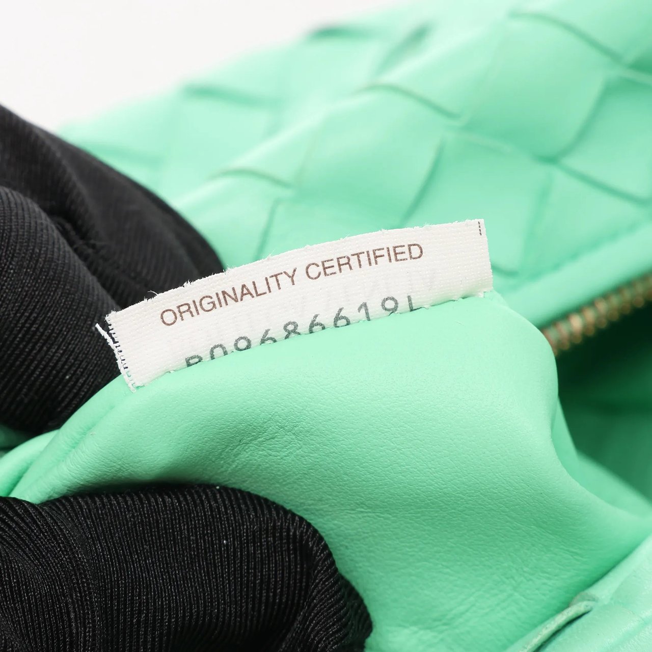 Bottega Veneta Bottega Veneta Intrecciato Mini Jodie Leather Handbag in Green Groen