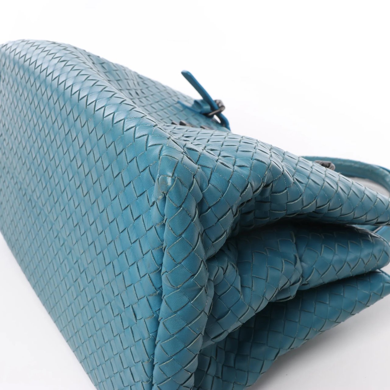 Bottega Veneta Bottega Veneta Intrecciato Roma Leather Handbag in Blue Blauw