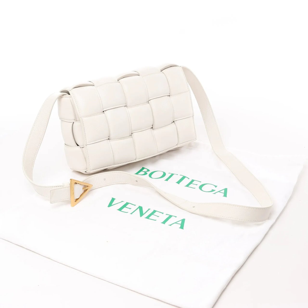 Bottega Veneta Bottega Veneta Padded Cassette Maxi Intrecciato Leather Shoulder Bag in Ecru Beige