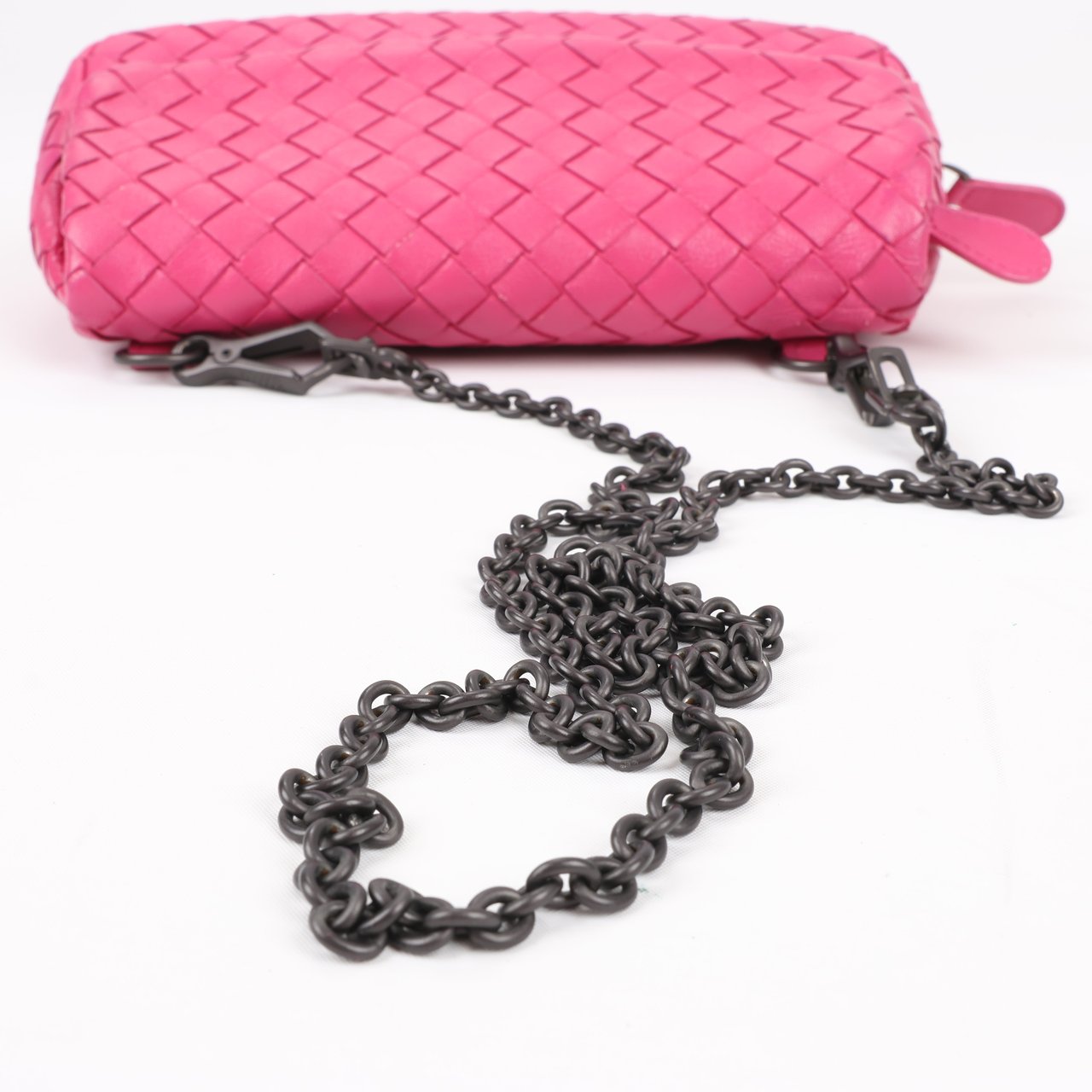 Bottega Veneta BOTTEGA VENETA Intrecciato Leather Chain Shoulder Bag in Hot Pink Roze