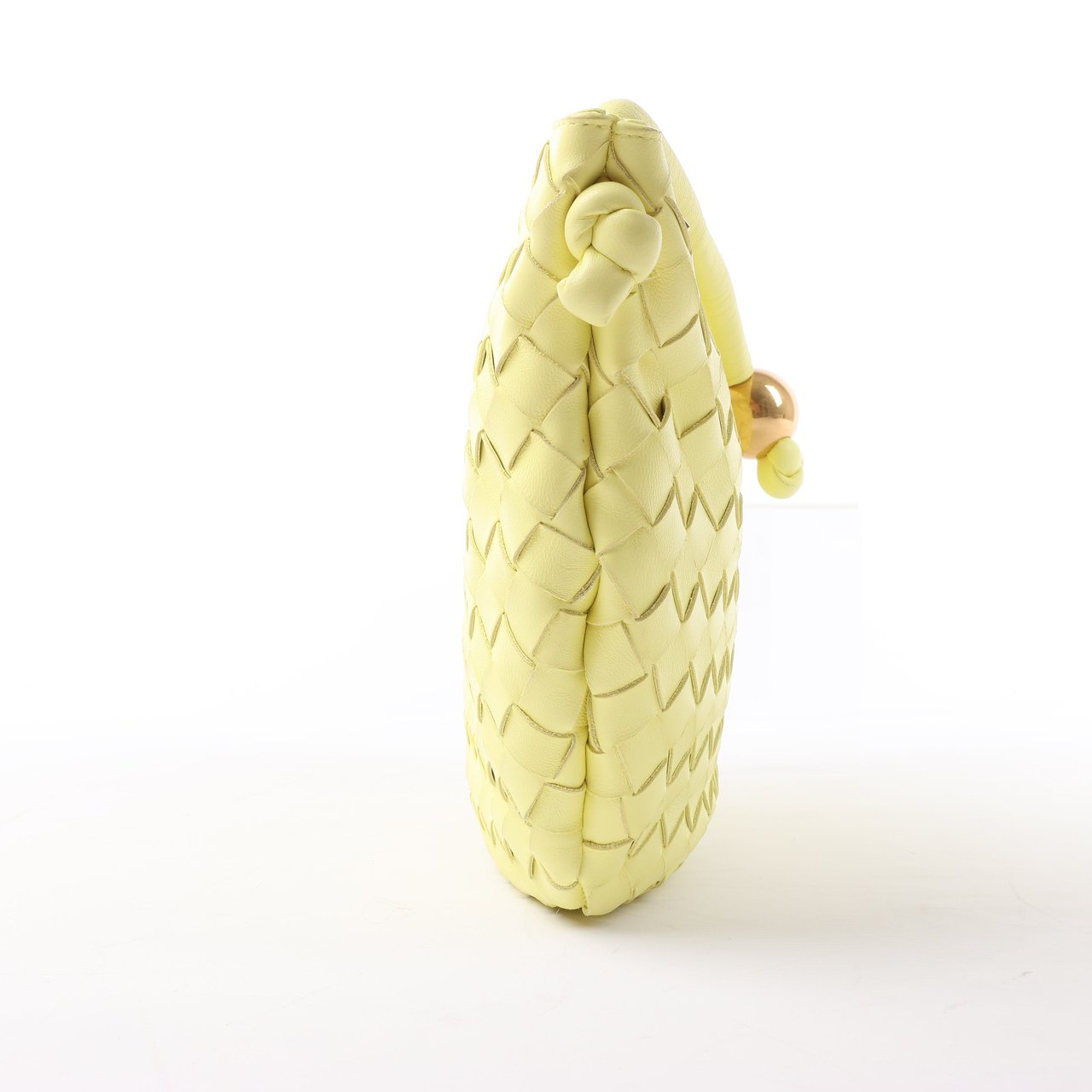 Bottega Veneta Bottega Veneta Intrecciato Medium Turns Pouch Leather Shoulder bag in Yellow Geel