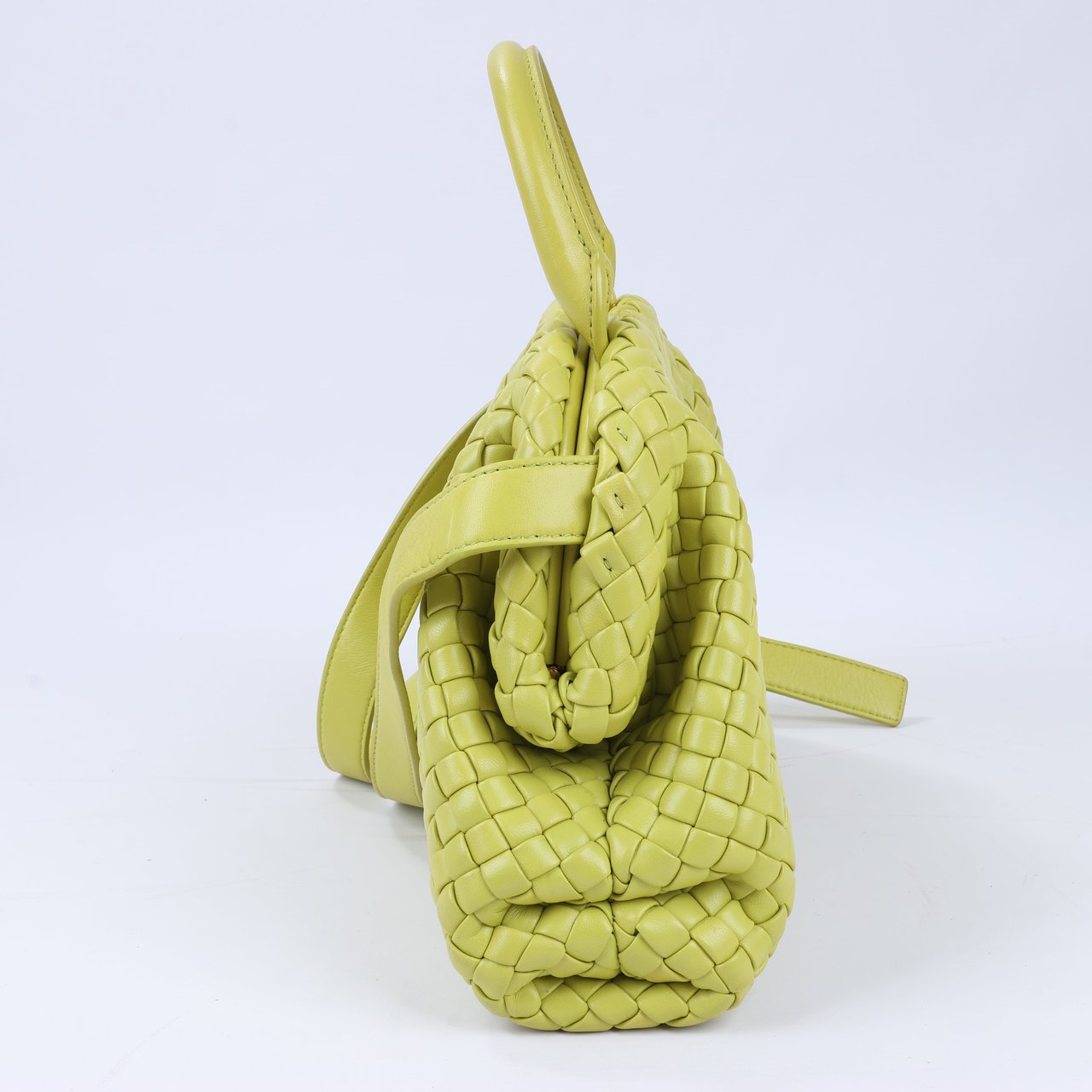 Bottega Veneta Bottega Veneta Intrecciato Small Leather 2Way Handbag in Yellowish Green (Marketplaces) Groen