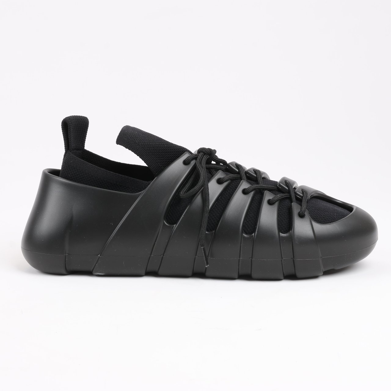 Bottega Veneta Bottega Veneta Trails Knit x Rubber Sneakers in Black, Size 42 EU Zwart