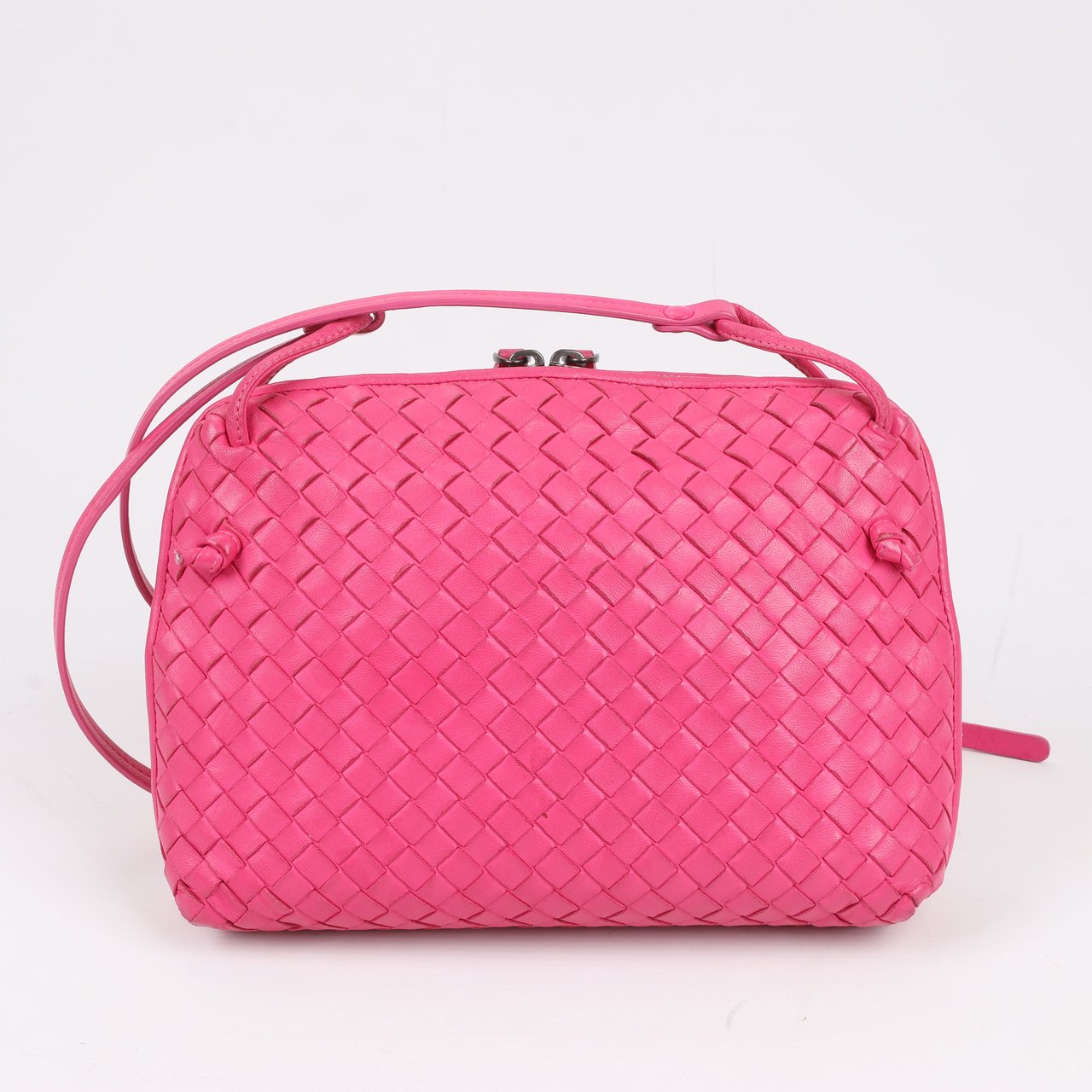 Bottega Veneta Bottega Veneta Intrecciato Nodini Crossbody Bag in Pink Roze