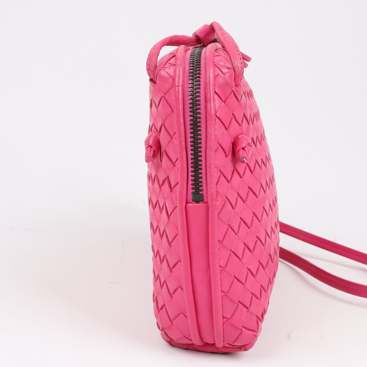 Bottega Veneta Bottega Veneta Intrecciato Nodini Crossbody Bag in Pink Roze