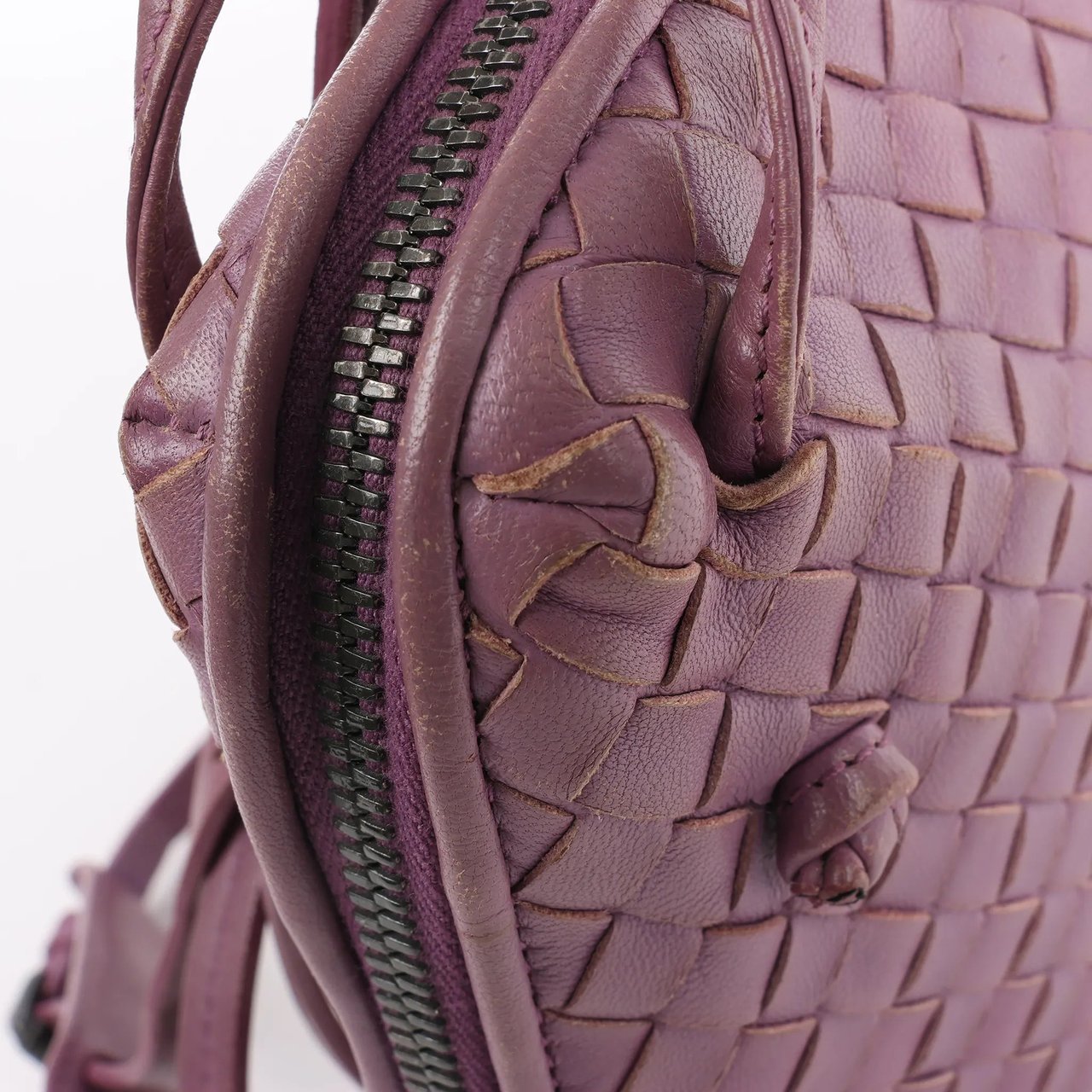 Bottega Veneta Bottega Veneta Nodini Intrecciato Leather Crossbody Bag in Purple Paars