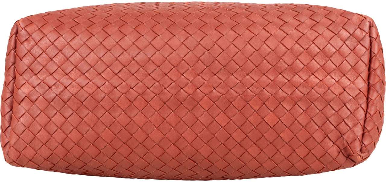 Bottega Veneta Bottega Veneta Intrecciato Leather Garda Handbag Rood