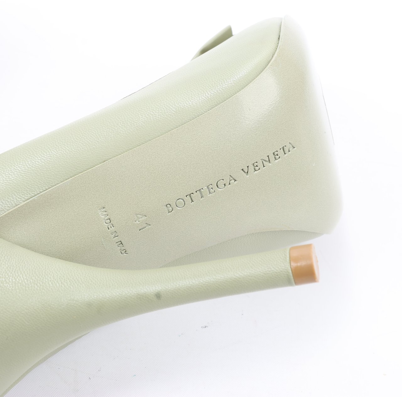 Bottega Veneta Bottega Veneta Leather Pumps Light Green Ribbon in Size 41 EU Groen