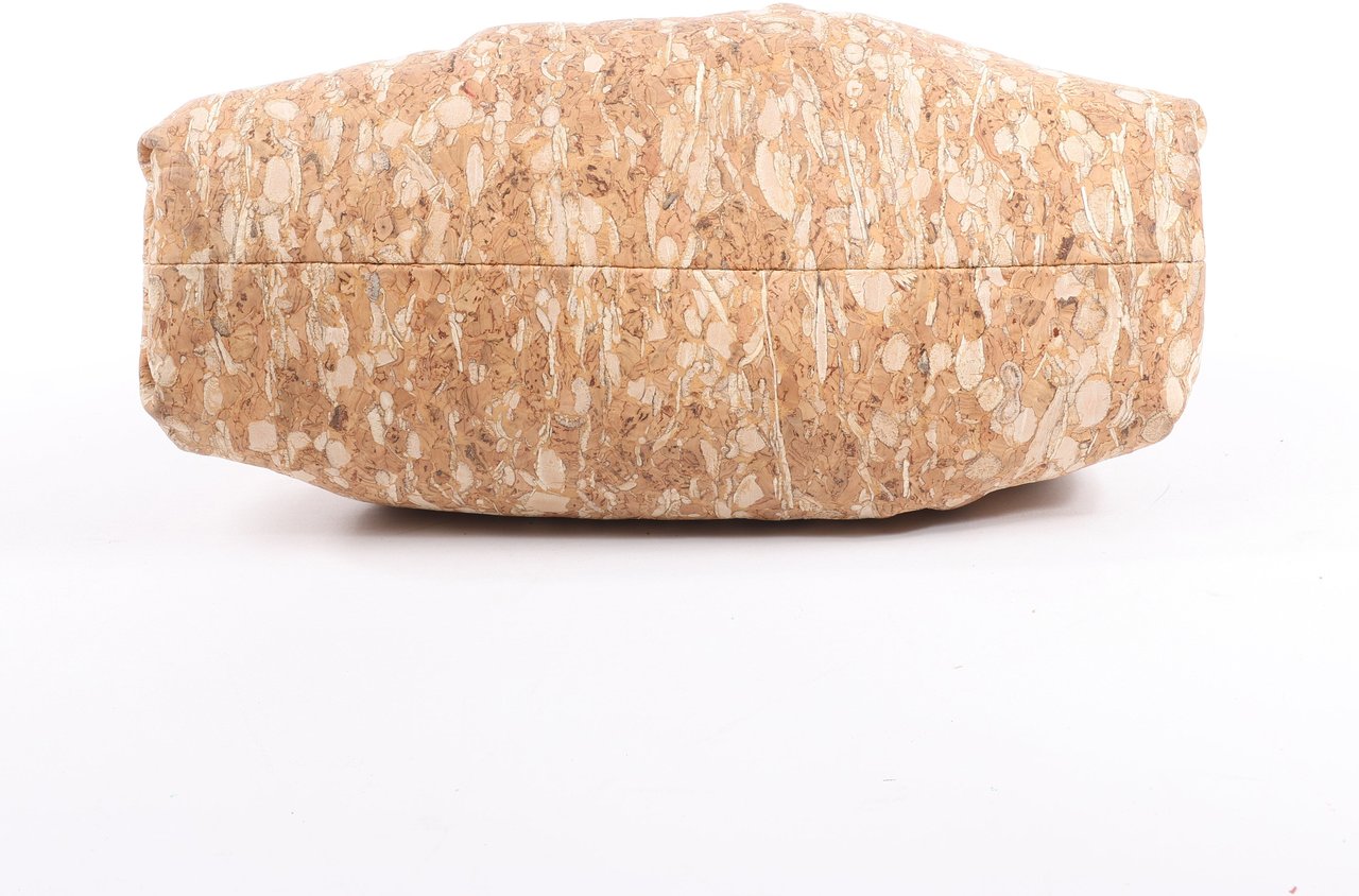 Bottega Veneta Bottega Veneta Mini The Pouch 20 Cork Crossbody bag in Beige Beige