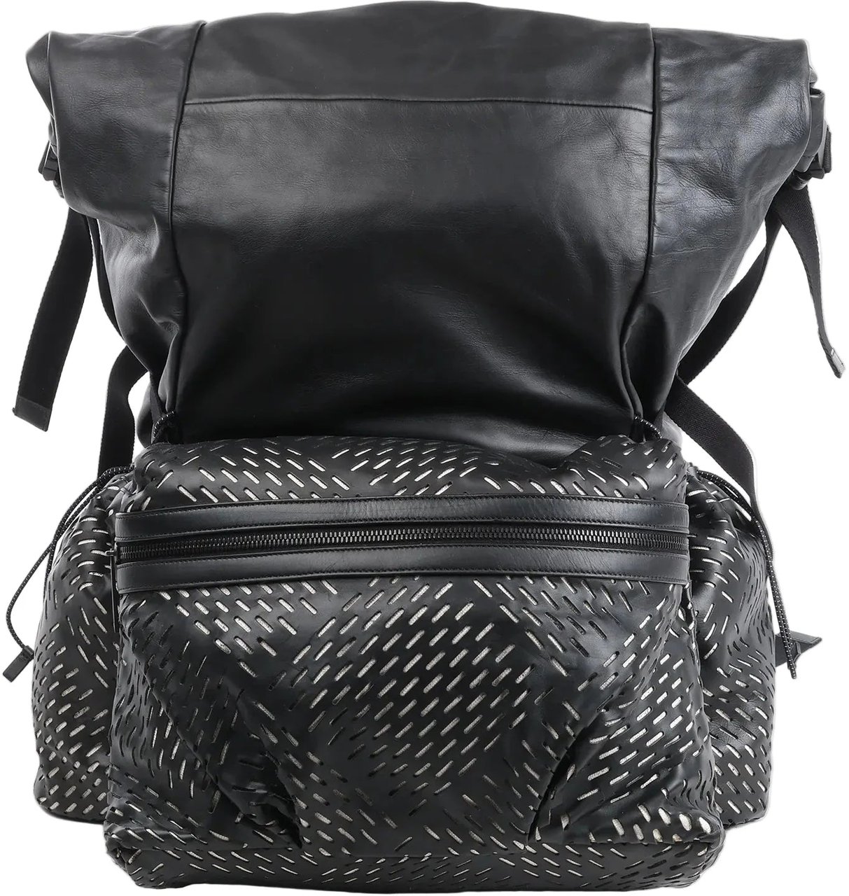 Bottega Veneta Bottega Veneta Perforated Leather Backpack in Black Zwart