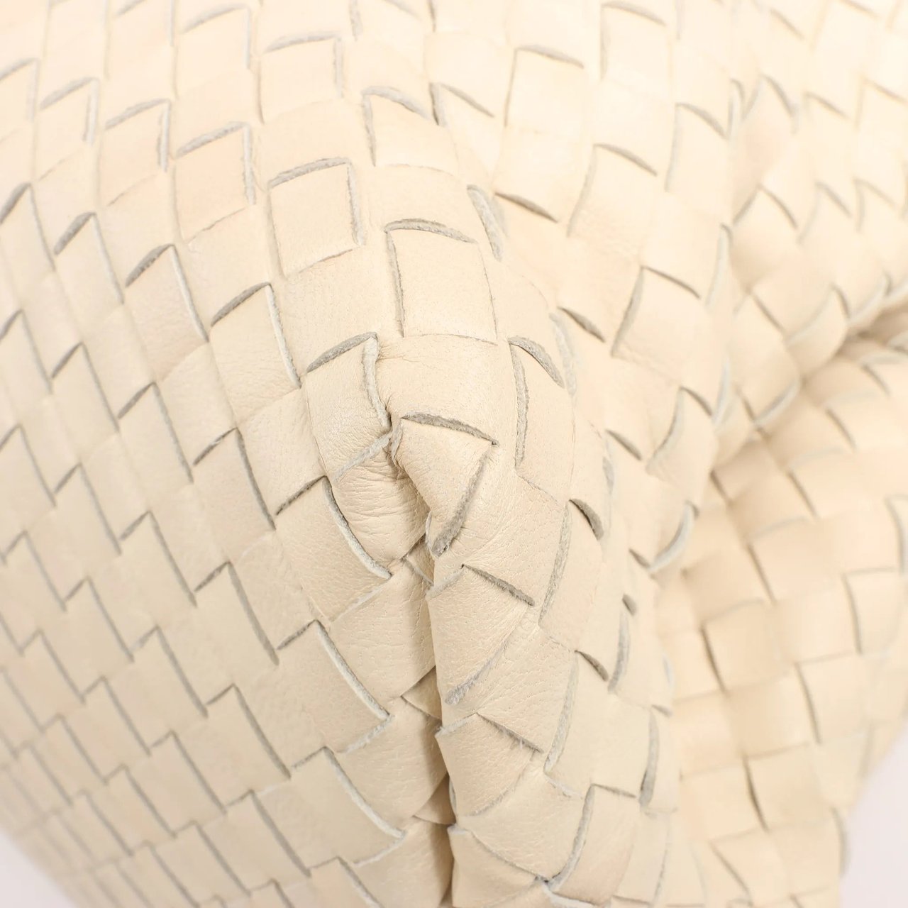 Bottega Veneta Bottega Veneta Intrecciato Roma Leather Handbag in Beige 171265 Beige