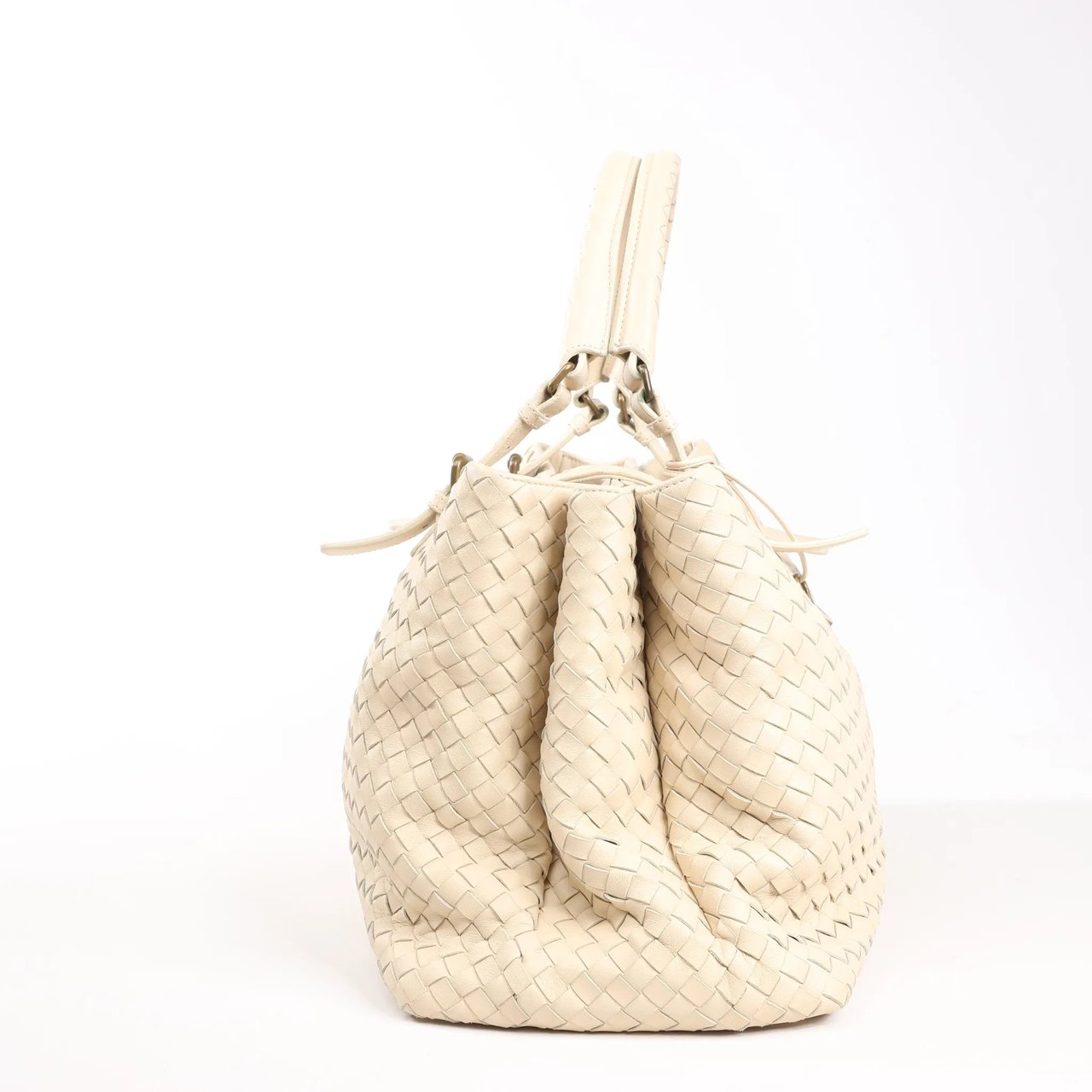 Bottega Veneta Bottega Veneta Intrecciato Roma Leather Handbag in Beige 171265 Beige